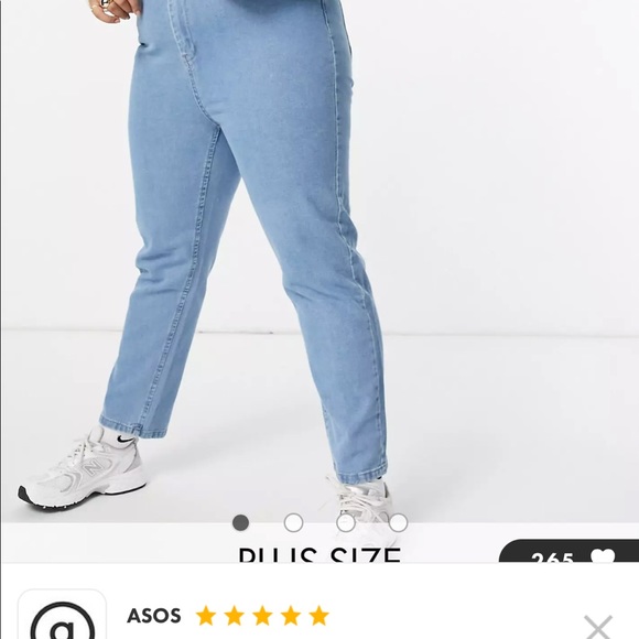 Wednesday’s Girl Curve Mom Jeans - Picture 2 of 6